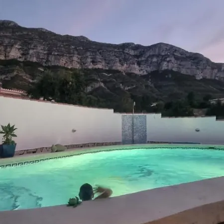 Agradable Casa Con Piscina Privada Y Jardin Дом отдыха Дения